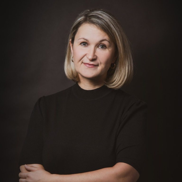 Dana Sommer Coach